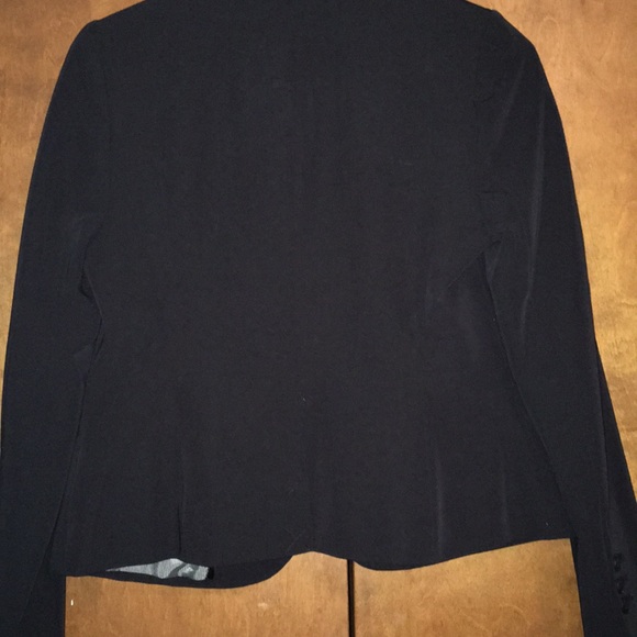 blazer - Picture 5 of 7